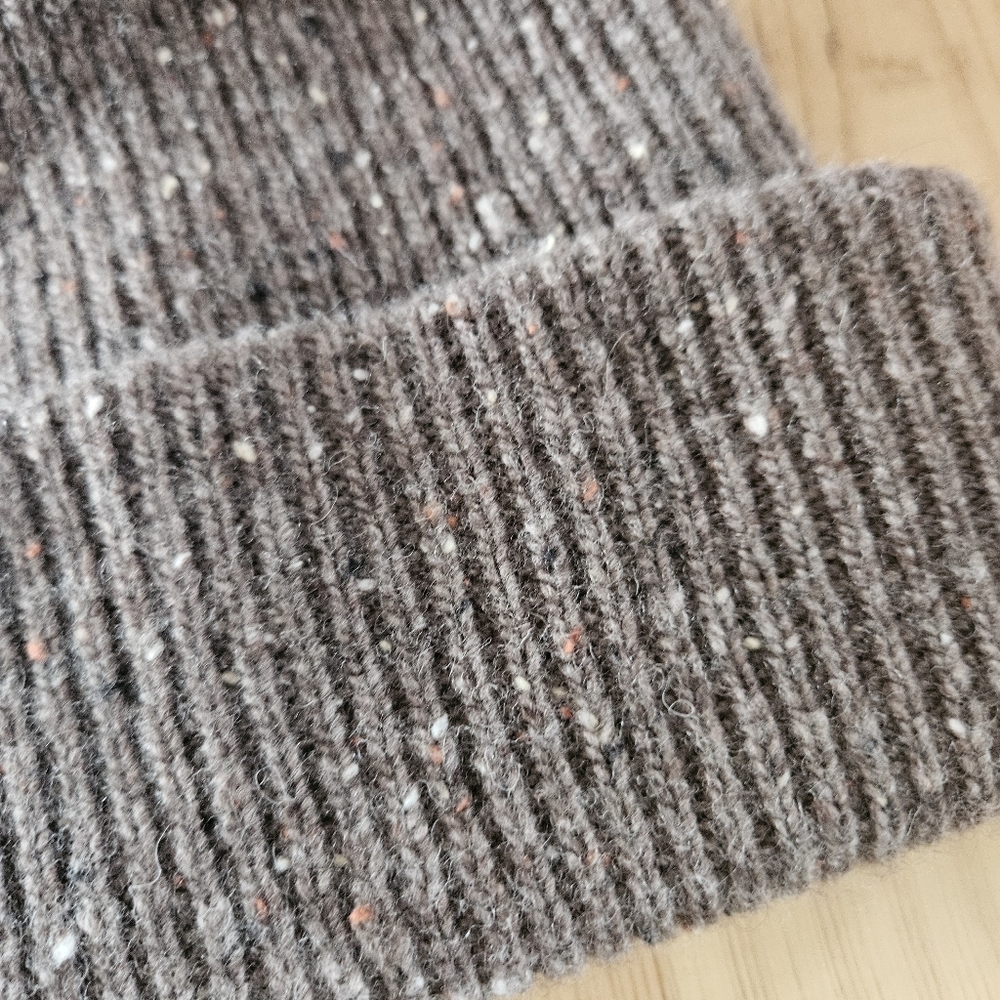 Duluth Women's Rib Knit Pom Beanie - Picture 2 of 7